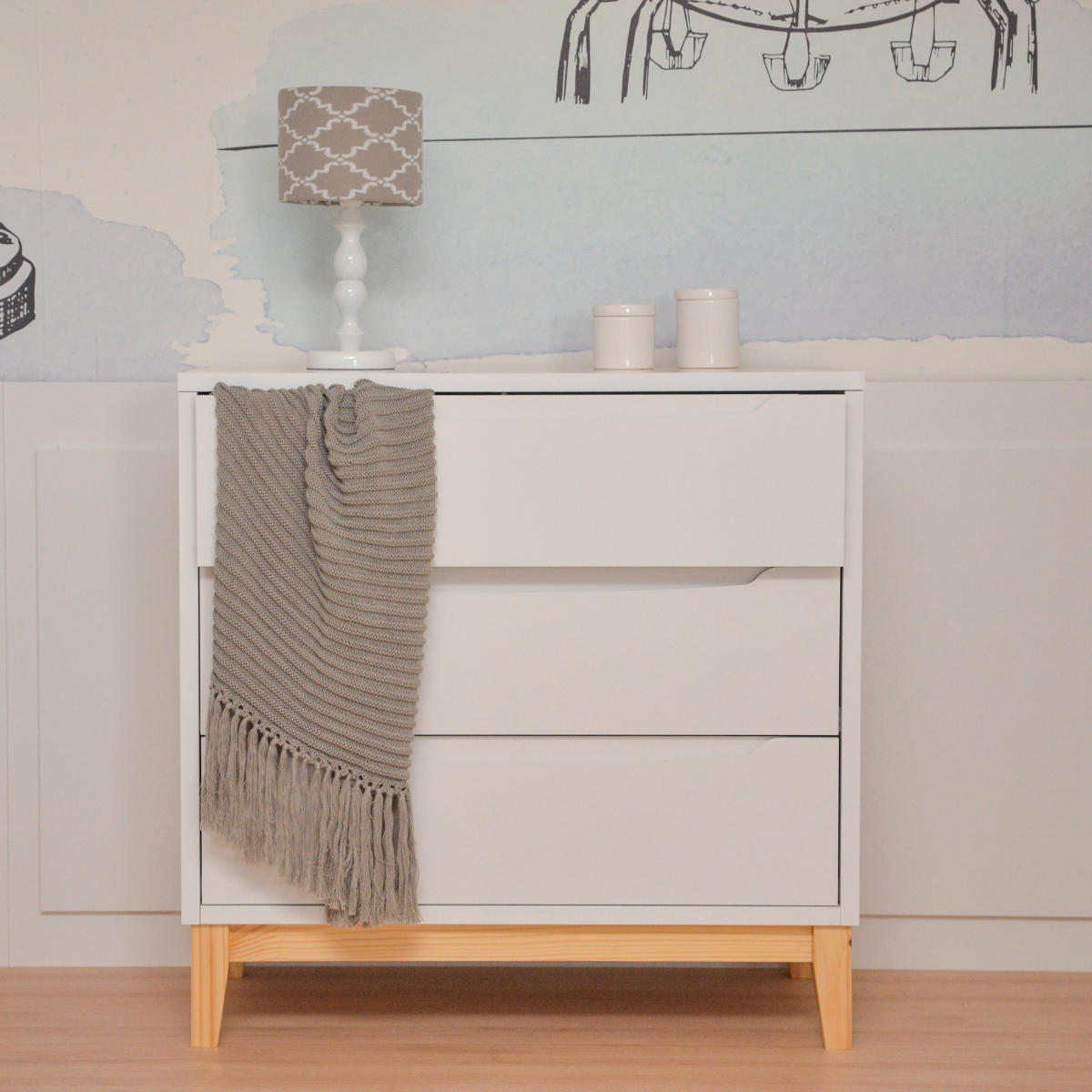 Cômoda Amor Perfeito (3 Gavetas)